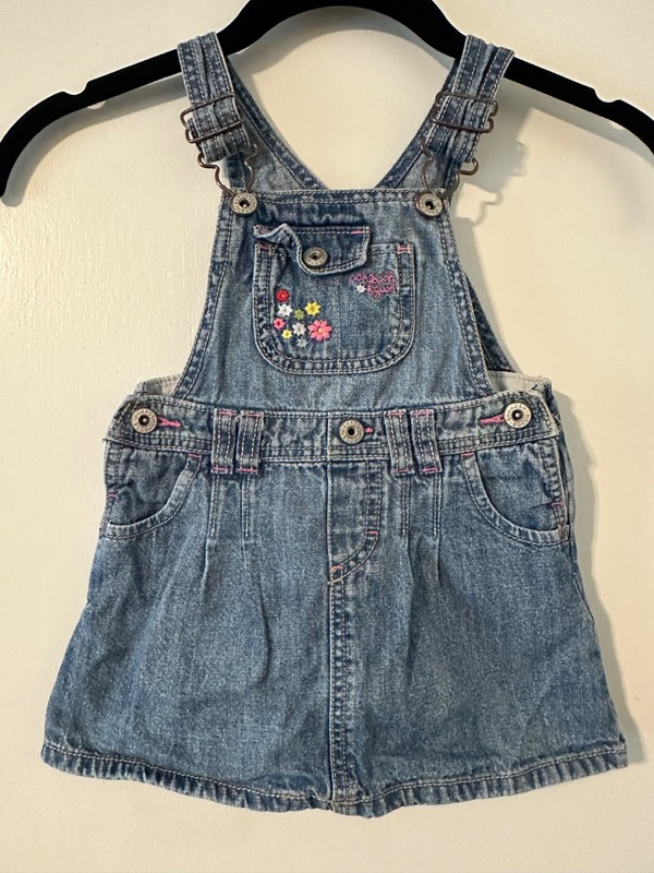 Vintage OSHKOSH B’GOSH Girls Denim Dress Floral Straps Pocket Jumper  18 months