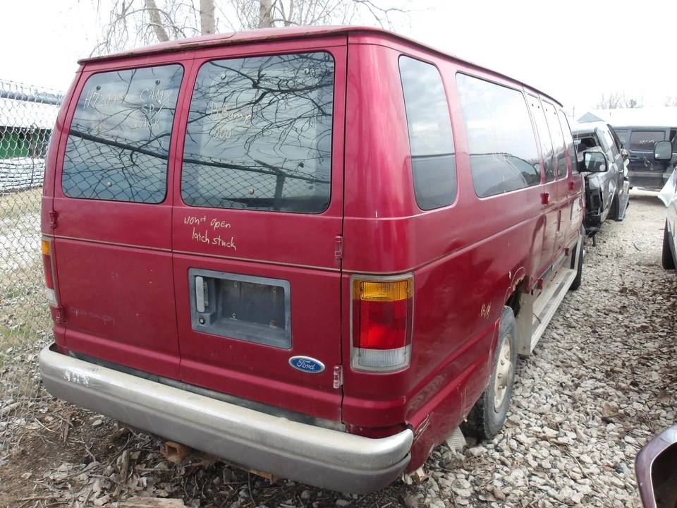 Conjunto de limpador de ar usado serve: 1994 Ford e350 van 8-351W 5.8 grau A - Imagem 4 de 4