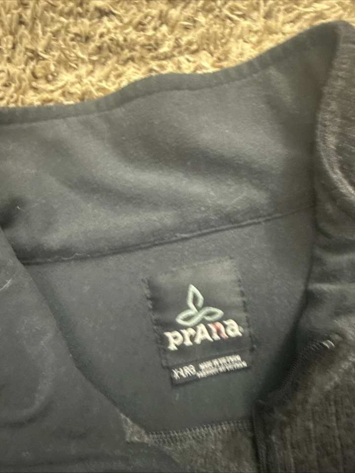 PrAna men's XL Half Zip Pullover Wool Fleece Sweater Shirt Prana Charcoal Black - Image 4 of 4
