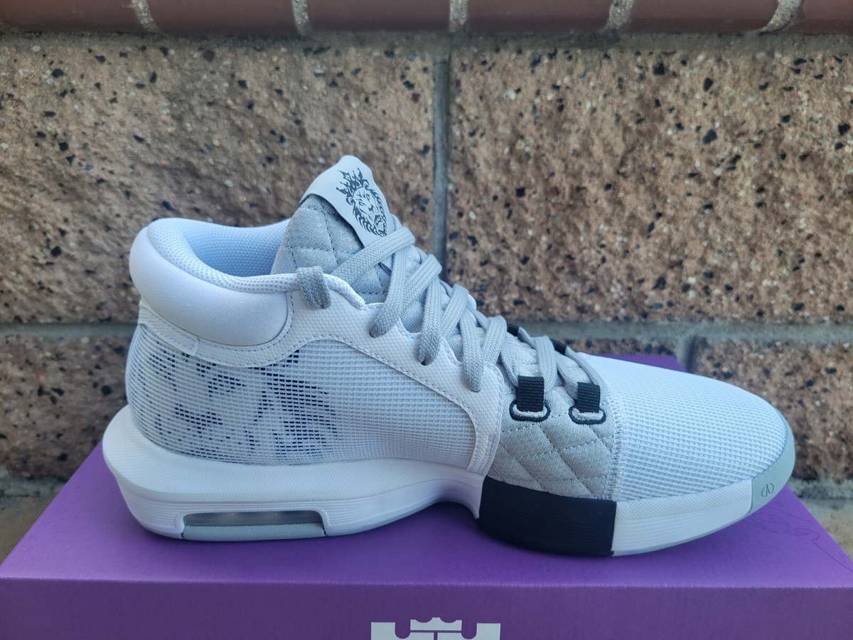 Nike LeBron Witness 8 Men's Size 11 White / Light Smoke Grey