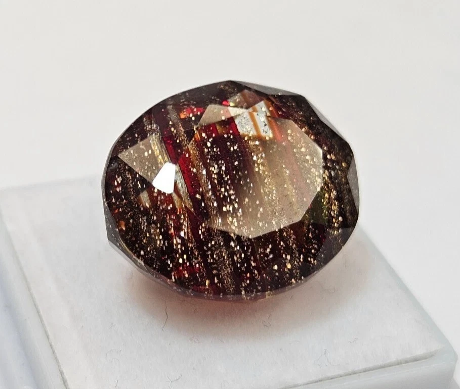 Red Rutilated Quartz Oval Cut 11-13 Ct Natural EGL Certified Loose Gemstone - Image 4 of 4