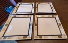 BETTER HOMES & GARDENS CREAM MOSAICS DINNER PLATES  SET 4   10 7/8   VG   COND