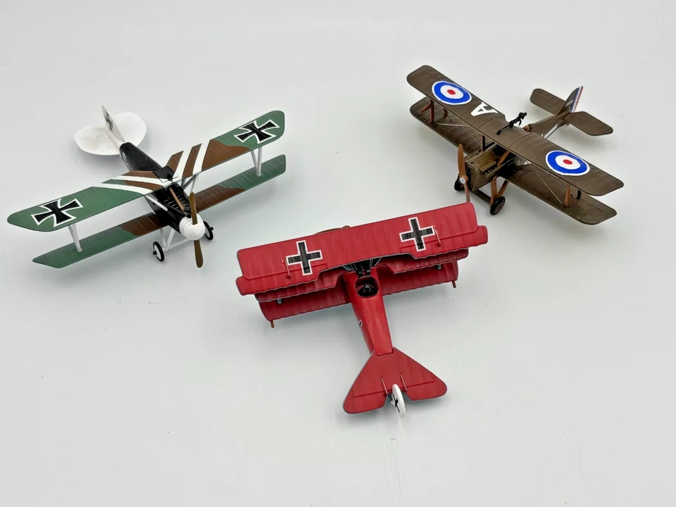 SELLO POSTAL MODELO POWER FOKKER DR.1 BARRON ROJO 1:63 Alemán Primera Guerra Mundial + 2 más Foto 2 de 4