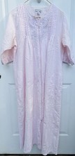 Miss Elaine Pink Long Zip 3/4 Sleeve Embroidered Seersucker Nightgown - Size: L