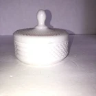 Vintage Wedtmoreland English Hobnail Diamond Pt Milk Glass Candy Dish Nick Lid