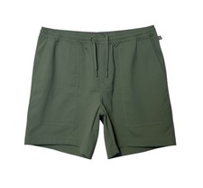 Lululemon Relaxed Fit Pull On Shorts Mens Large Green Light Woven Workout Train