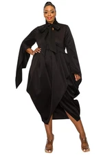 PLUS SIZE Tina Tulip Hem Pocket Dress