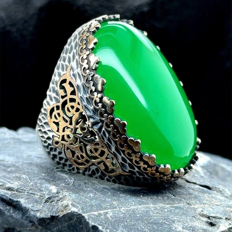 Anillo grande de plata de jade verde estilo otomano anillo de ley turco hecho a mano Foto 4 de 4