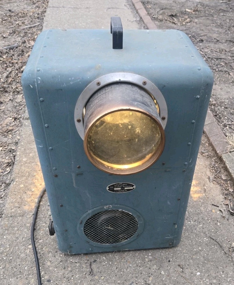 Vintage J.Y. Taylor TS7 Spotlight Opaque Projector | eBay