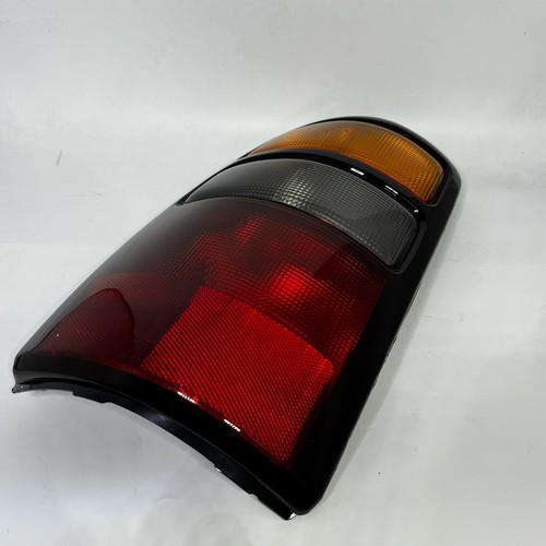 Dorman 1611108 Tail Lamp For Chevrolet Tahoe 2004-2006 LH Amber Clear and Red - Picture 6 of 7
