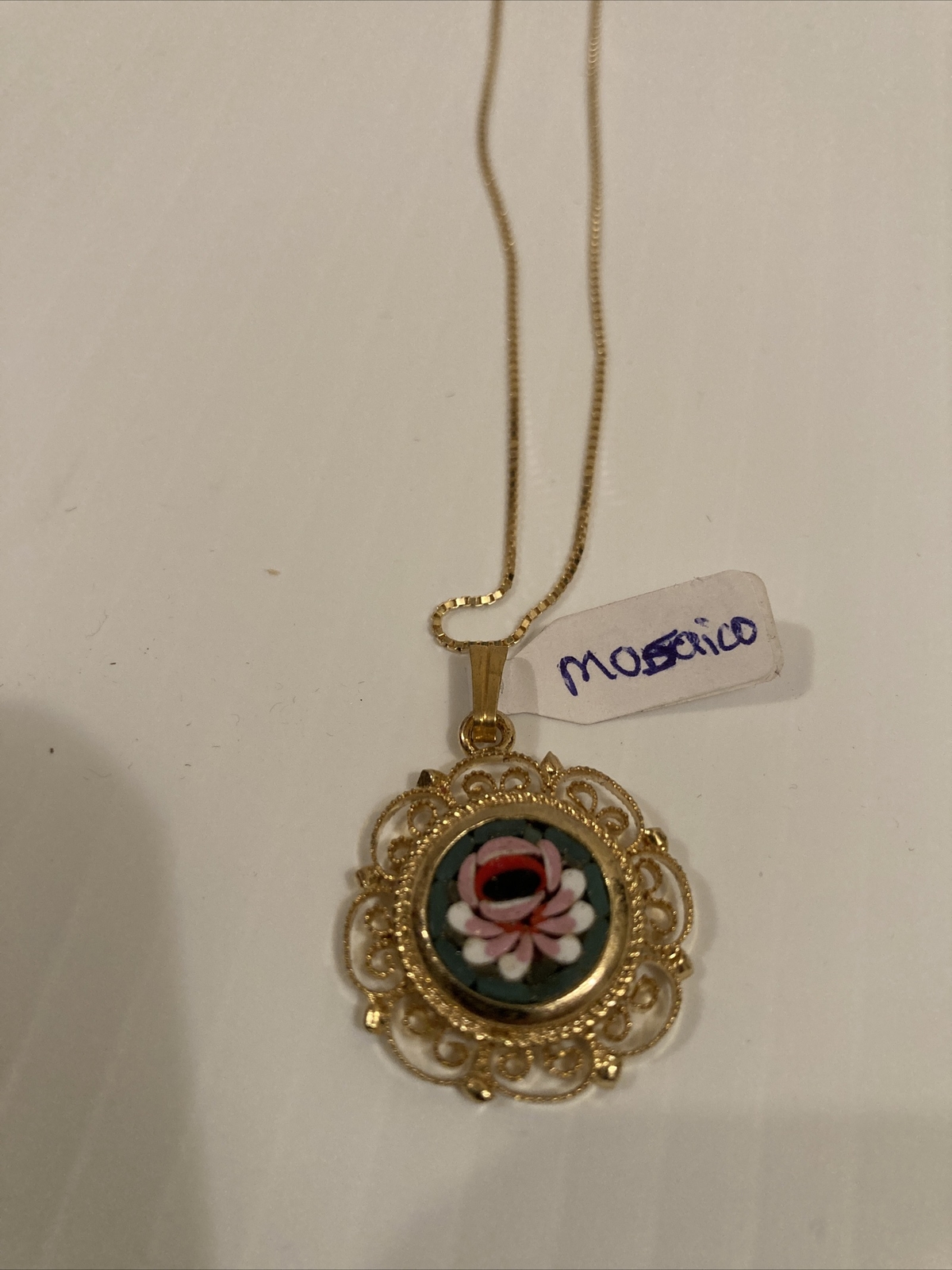Picture 1 of 4