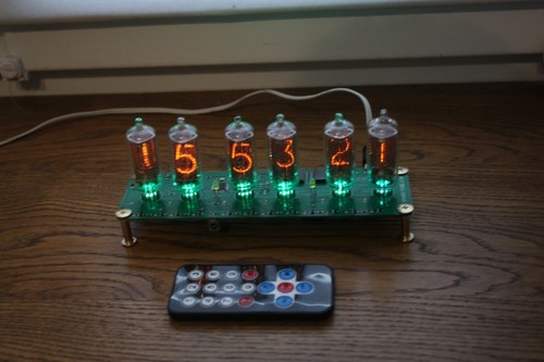 Nixie tube clock with IN-8-2 (fine 5) Desk without case Remote Auto Temperature - Picture 10 of 10