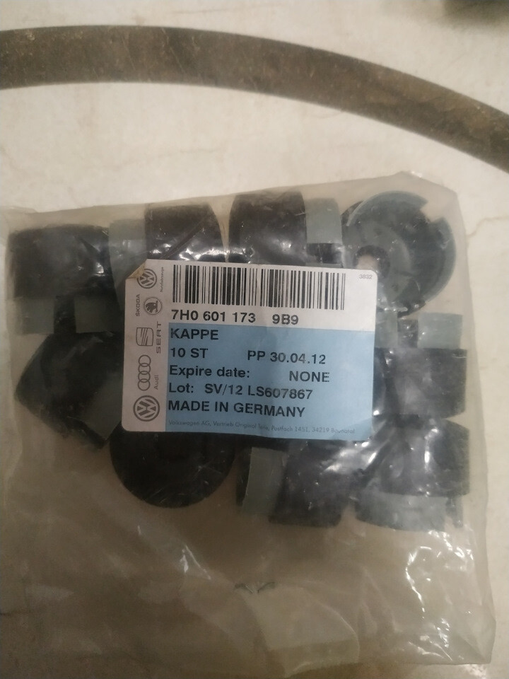 GENUINE 20x VW WHEEL NUT BOLT PLASTIC COVER CAPS 7H0601173 9B9 / 19mm. (T5 T6 ) eBay