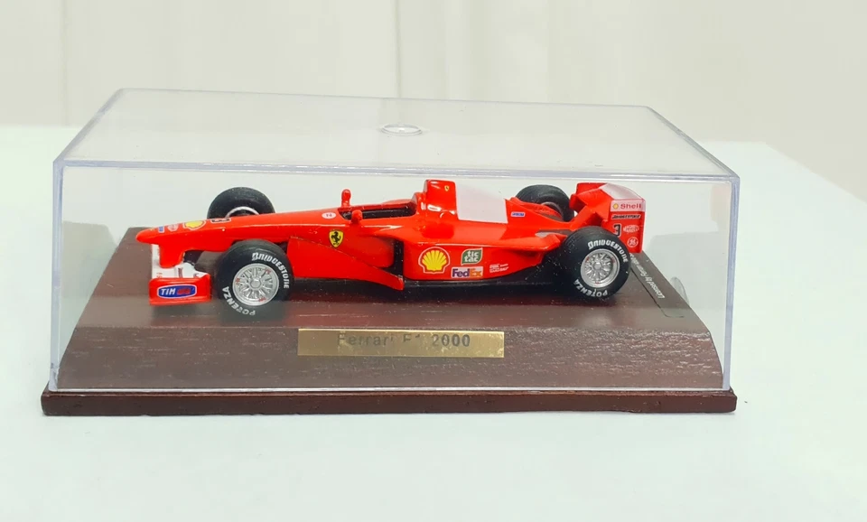 Ferrari F1 2000 Diecast Modell 1:43 mit Holzsockel Grand Prix Legends of Formula - Bild 4 von 4