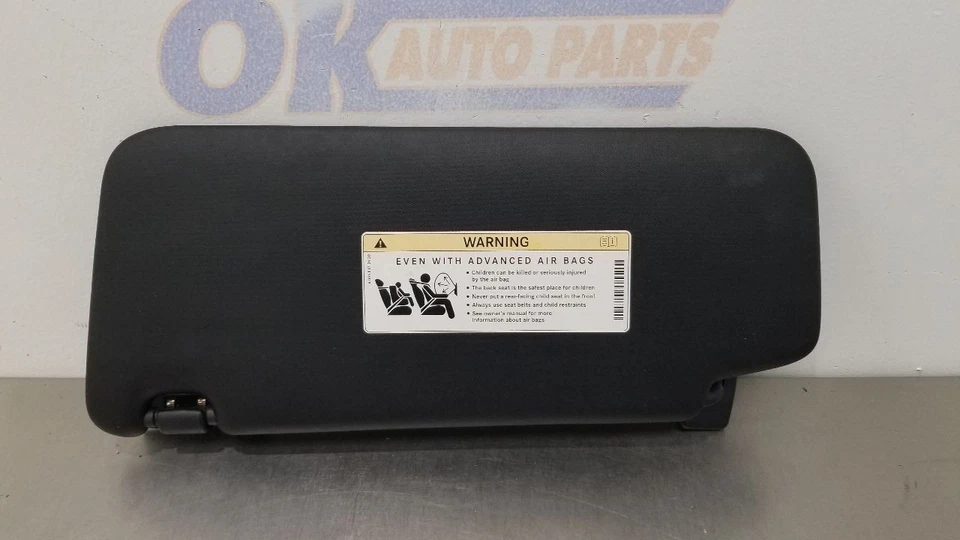 16 MERCEDES BENZ AMG C63S W205 СОЛНЦЕЗАЩИТНЫЙ КОЗЫРЕК ПРАВЫЙ ПАССАЖИРСКИЙ ЧЕРНЫЙ - Изображение 3 из 4