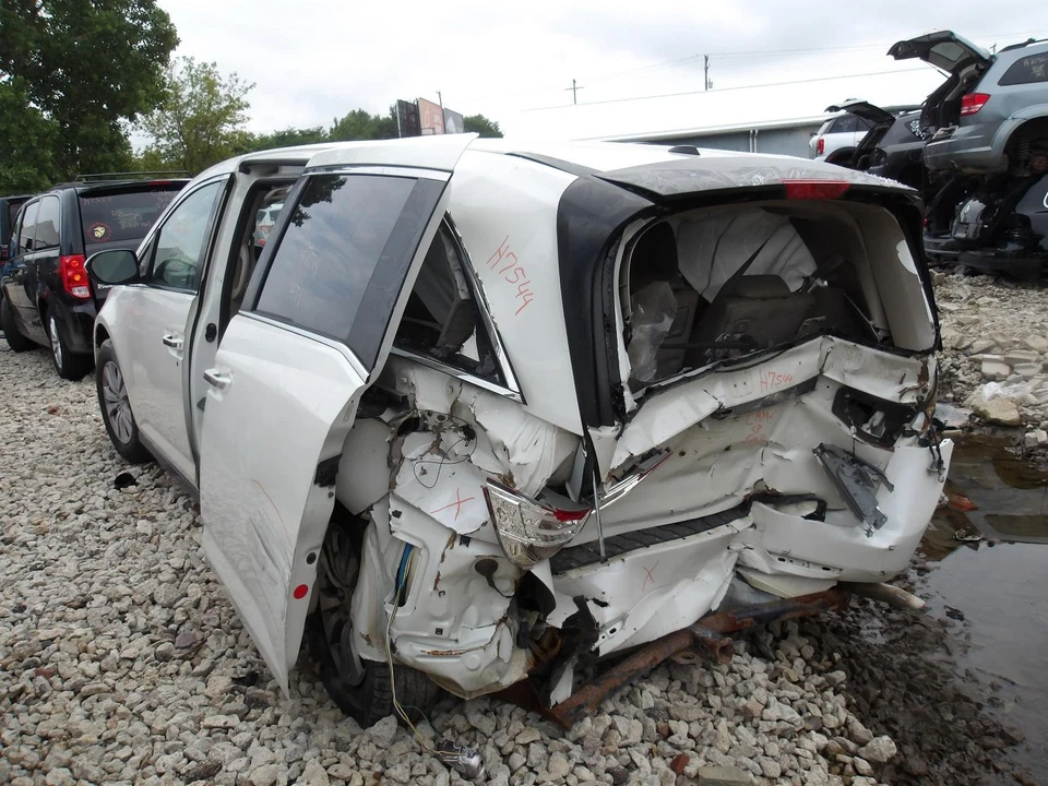 Used Front Left Fender fits: 2015 Honda Odyssey Front Left Grade A Foto 3 de 4