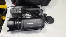 Canon XA10 HD Professional Camcorder Video Camera Kit