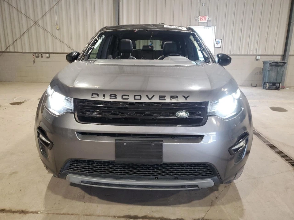 Used Air Cleaner Assembly fits: 2018 Land rover Discovery sport  Grade A - Image 2 of 4