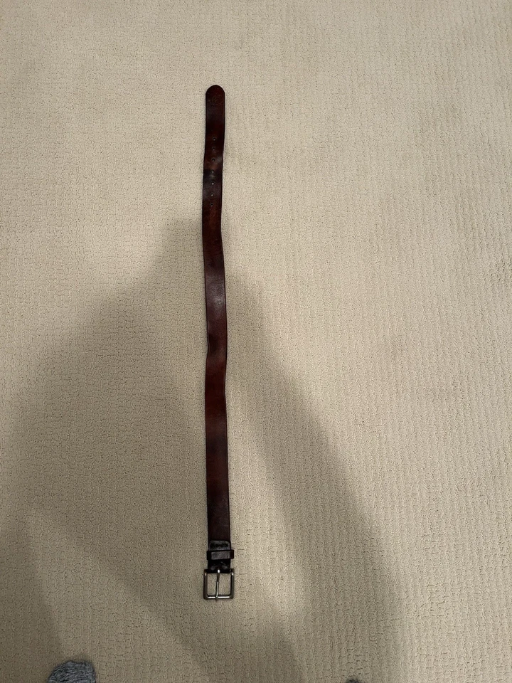 Abercrombie & Fitch Men’s Classic Brown Leather Belt Size 30 Vintage - Image 4 of 4