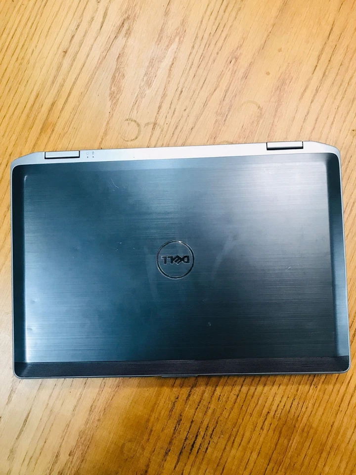 Dell Latitude E6420 14.1'' (256GB SSD, Intel Core i5, 6GB RAM) - Image 3 of 3