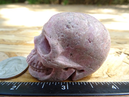 2.0" Rhodonite Stone Skull Hand Carved Realistic 116.1g 4.1oz Crystal Healing - Picture 6 of 12