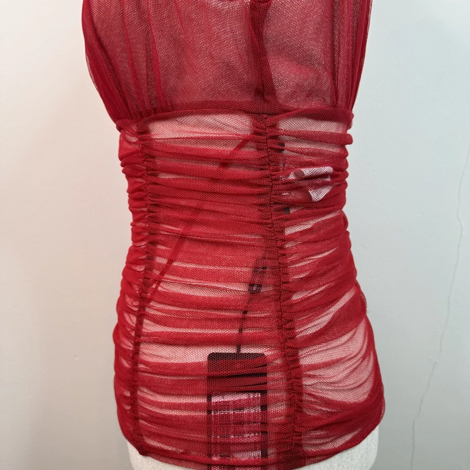 Top Dolce & Gabbana para mujer rojo cereza malla acanalada transparente coqueta Italia 40 IT Foto 4 de 4