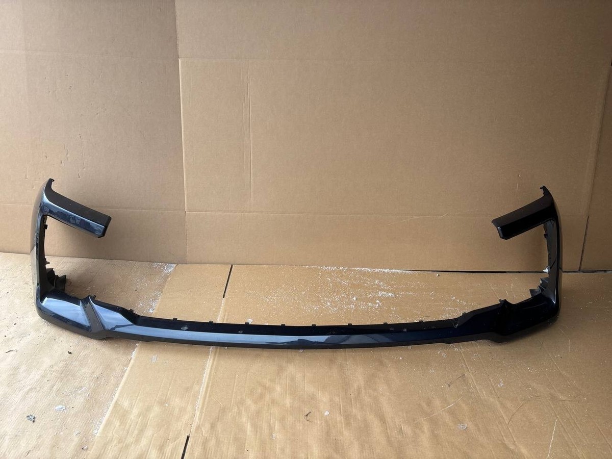 2024-2025 Chevy Silverado 2500/3500 HD Upper Front Bumper Cover