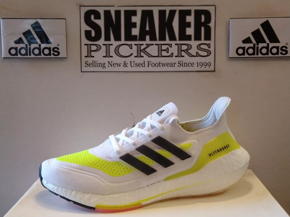 Adidas ultra boost 2025 8.5 mens yellow