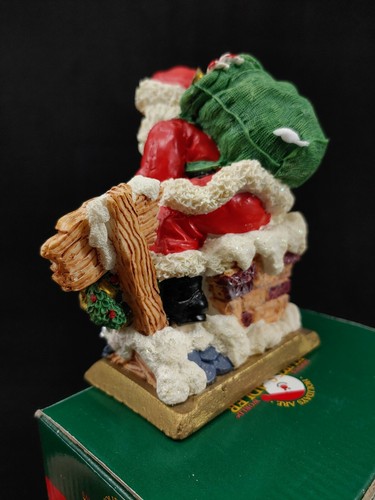 Kurt S Adler Christmas Stocking Hanger Resin Santa Stop Here Chimney HTF - 第 7/12 張圖片