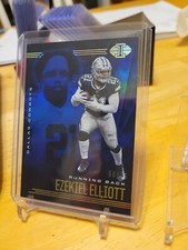⭐⭐⭐2020 ILLUSIONS EZEKIEL ELLIOTT BASE BLUE VARIATION 5675 DALLAS COWBOYS STAR