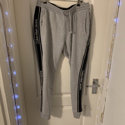 calvin klein mens tracksuit (large)