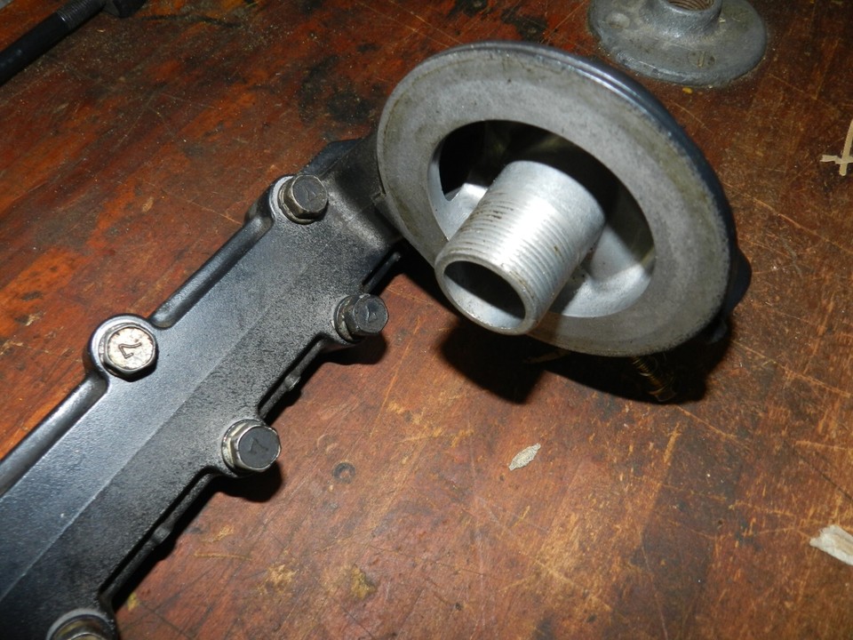 New Holland TC30 Tractor Hydraulic Oil Filter Boss Body, SBA340750260