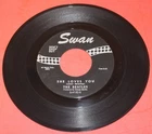 THE BEATLES "SHE LOVES YOU" 1964 HIGH GRADE 45 ON SWAN NEAR MINT - HEAR IT