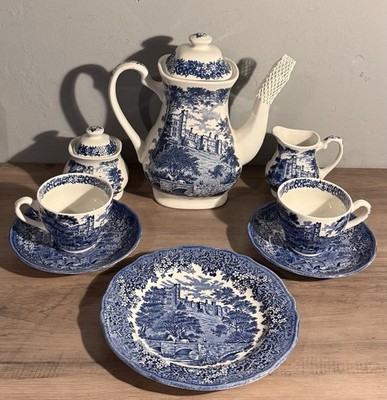 Vintage J&G Meakin Merrie England BLAU Kaffeeservice 15-teilig Haddon Hall verpackt 1970er