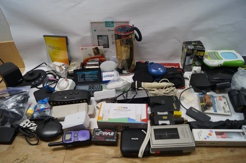 LOT (51) Electronics Misc Consumer Junk Drawer RESELLER Untested WORKS PoR GRGW