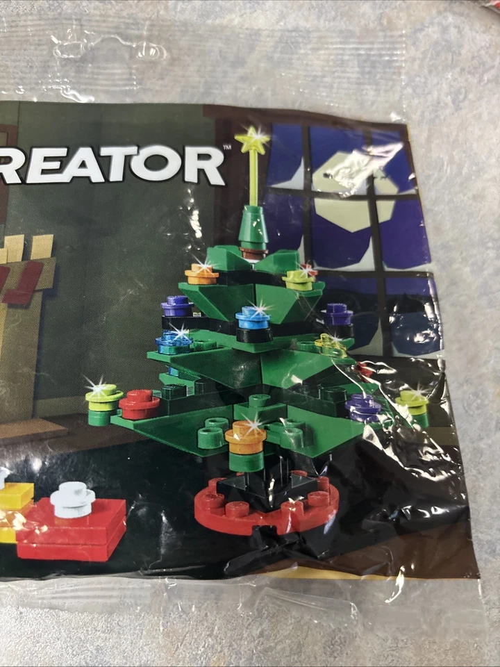 New Sealed Lego Creator 30576 Holiday Tree Christmas Xmas Set Polybag 70-Pc 2020 - Image 4 of 4