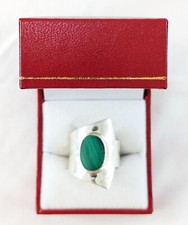 Sterling Silver .925 Green Malachite Oval Ring Size 7.5