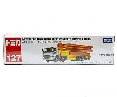 TOMICA 127 Mitsubishi Fuso Super Great Concrete Pumping