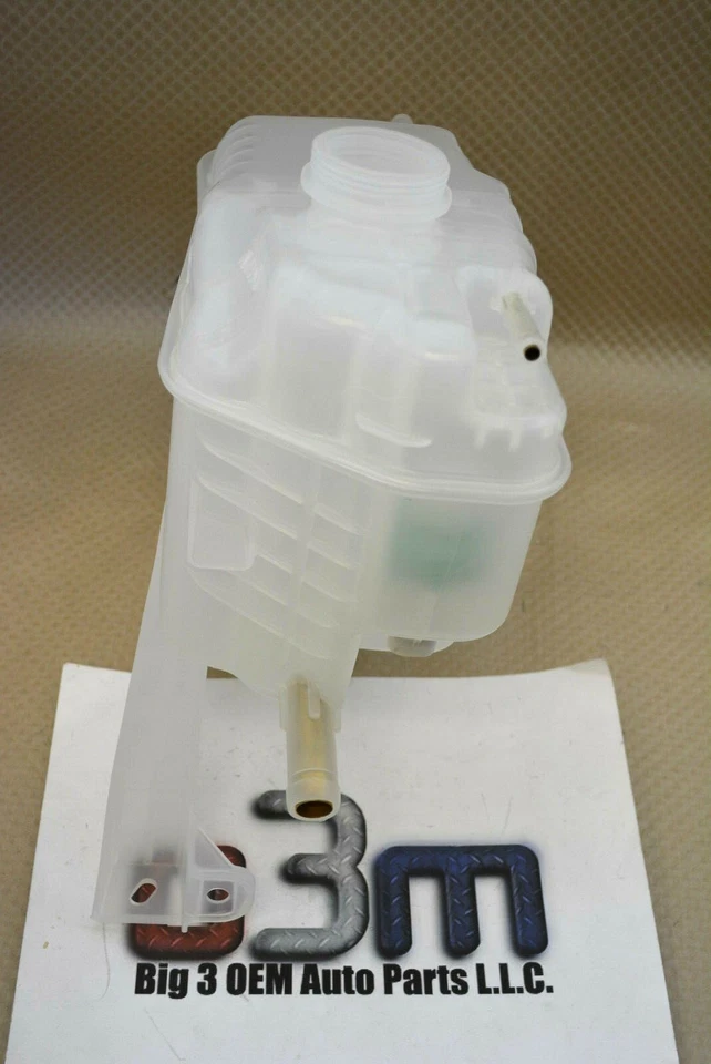 13-15 Chevrolet Silverado GMC Sierra 2500 3500 6.6L Radiator Coolant Surge Tank - Image 3 of 4