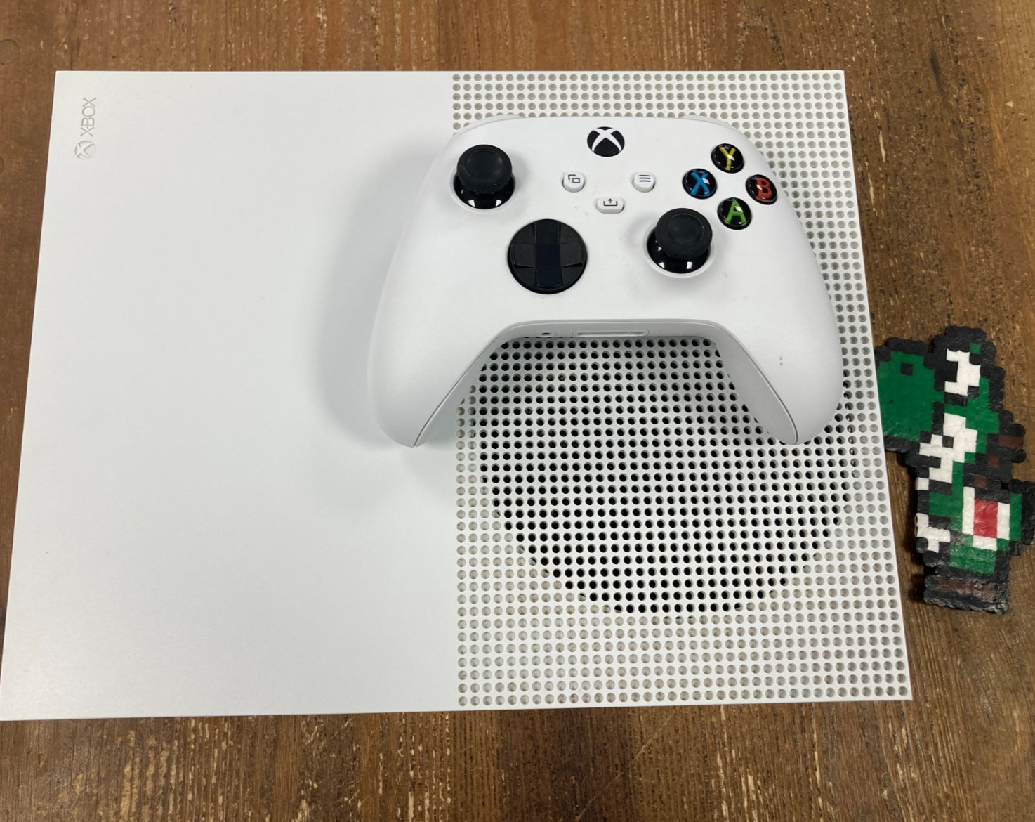 Console Xbox One S 1 TO  + 1 Manette  + Câbles - Occasion