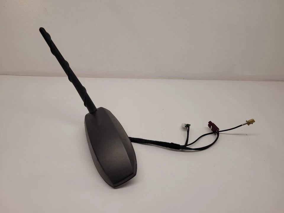Antena Chevy Traverse Buick Enclave 2016 16 2017 17 23169267 Foto 3 de 4