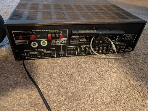 MARANTZ 2240 AM/FM STEREO RECEIVER WORKING VINTAGE