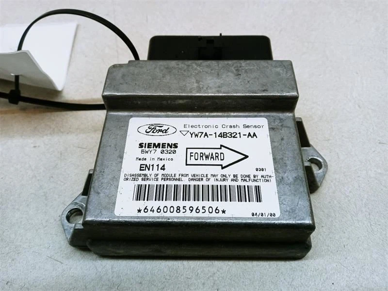 Ford Crown Victoria 2000 módulo de seguridad YW7A-14B321-AA OEM usado  Foto 4 de 4