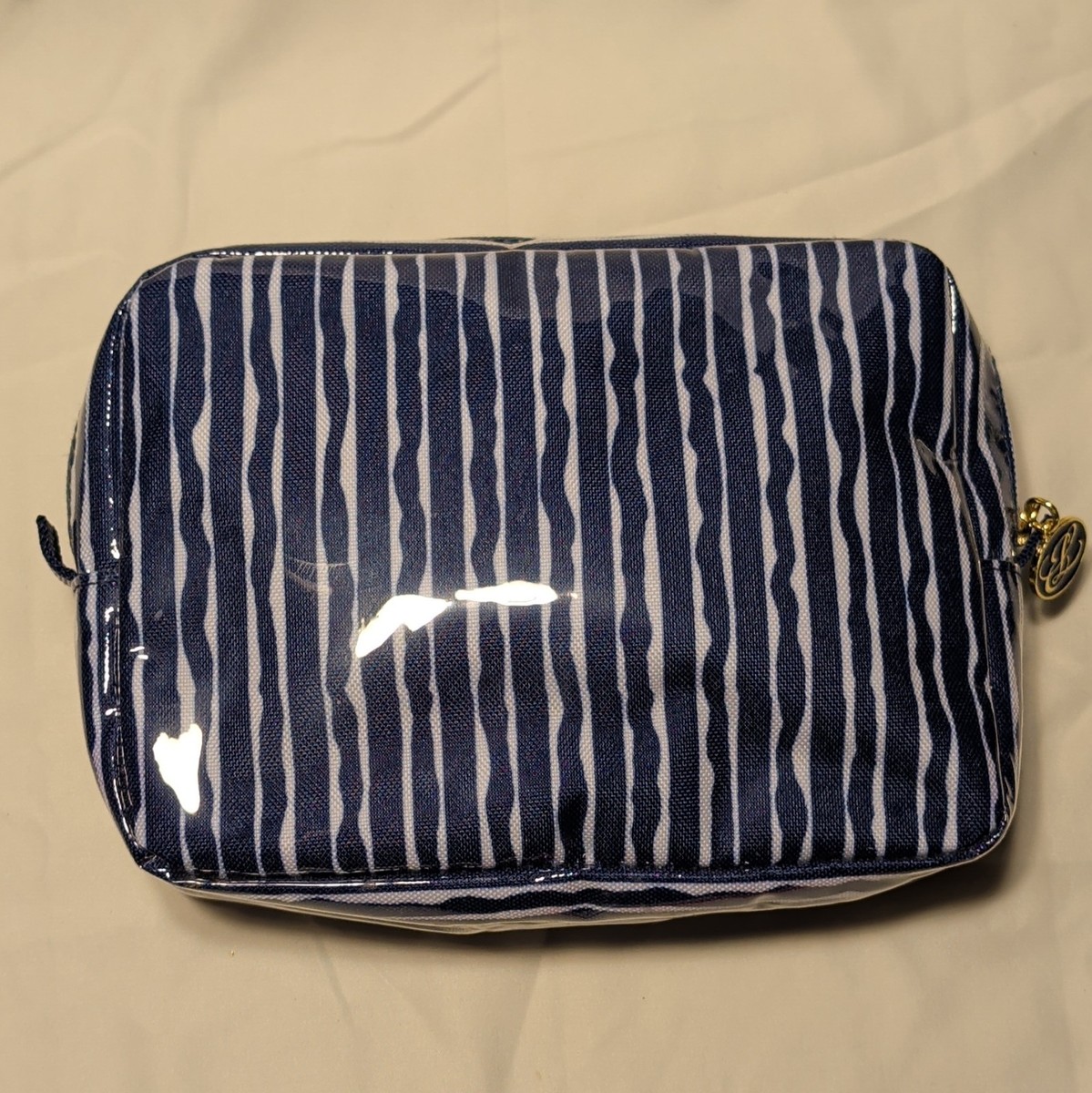 fabi mini backpack Vegan Small zipper pocket on I'm a fishing addict, FD9686-405 Color:Watermelon Pearl Laminate