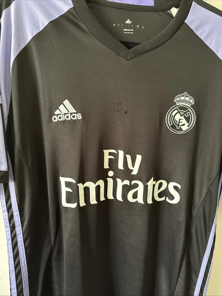 Men’s adidas Real Madrid Sergio Ramos #4 2016/17 Third Kit Jersey Size L - Image 2 of 4