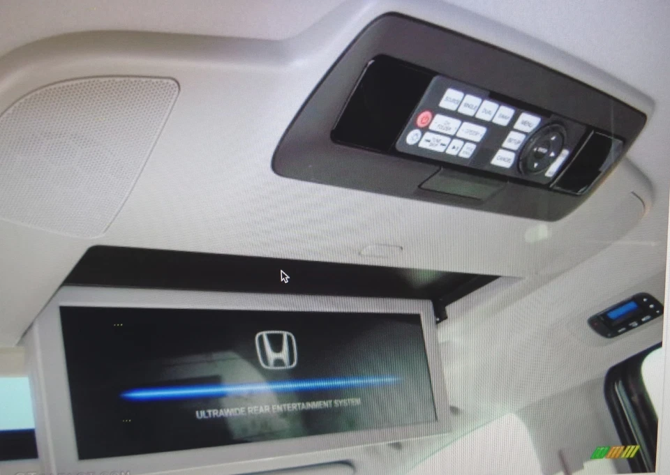 OEM 2011-2016 Honda Odyssey Elite Car Rear DVD Entertainment System Remote - Image 3 of 3