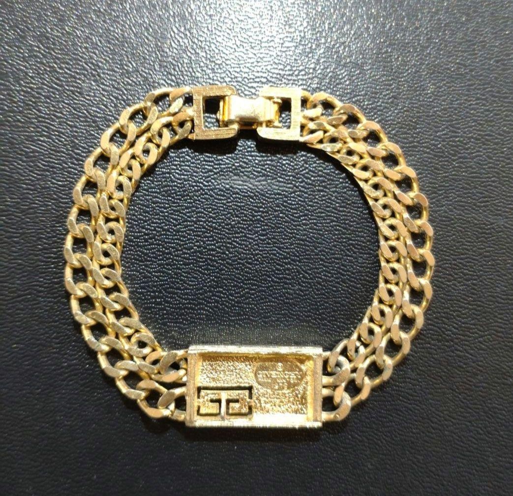 Rare Vintage Givenchy Logo Bracelet Gold Tone Chain Women's Fashion Jewelry thumbnail 2