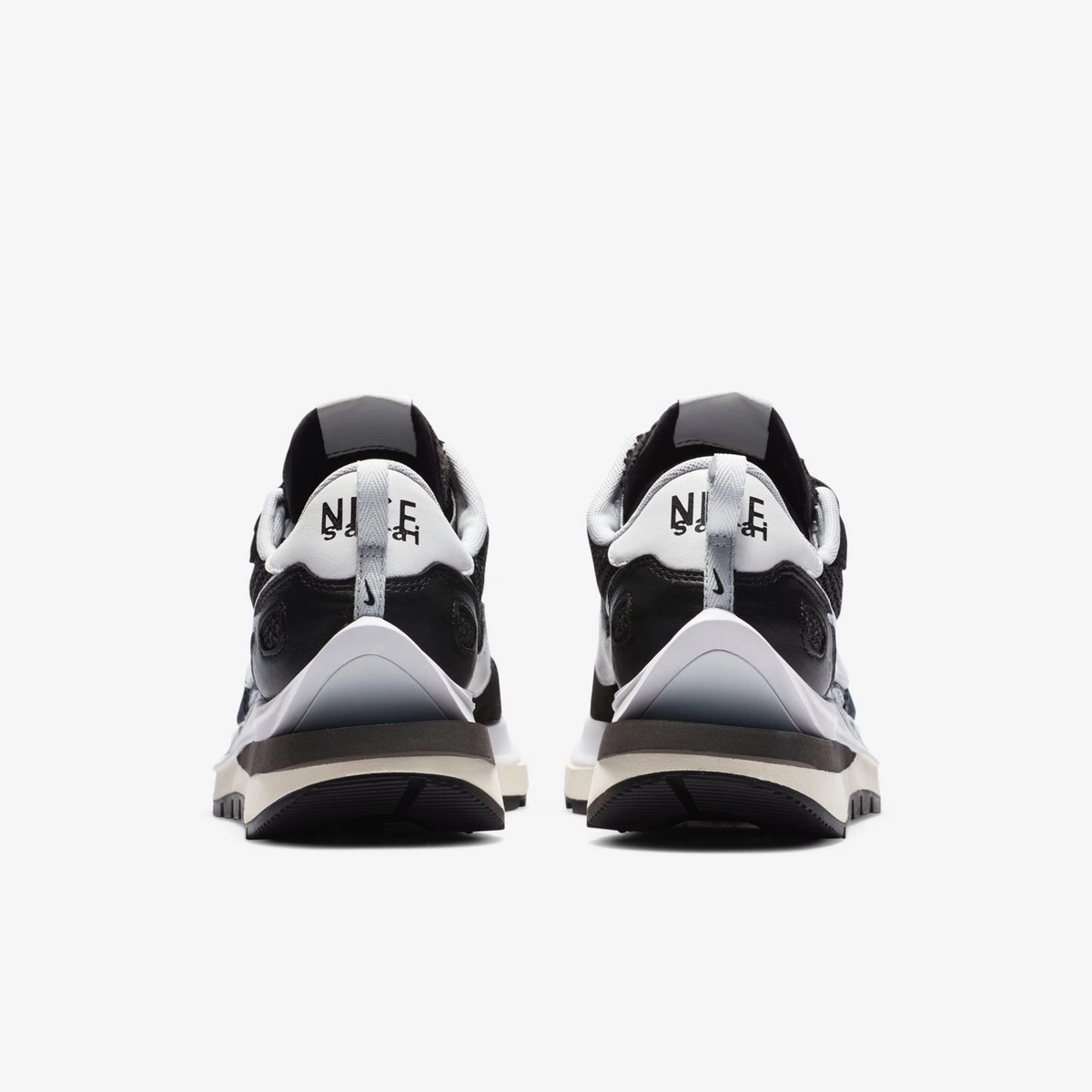 Size 10 - sacai x Nike VaporWaffle Black White for sale online | eBay