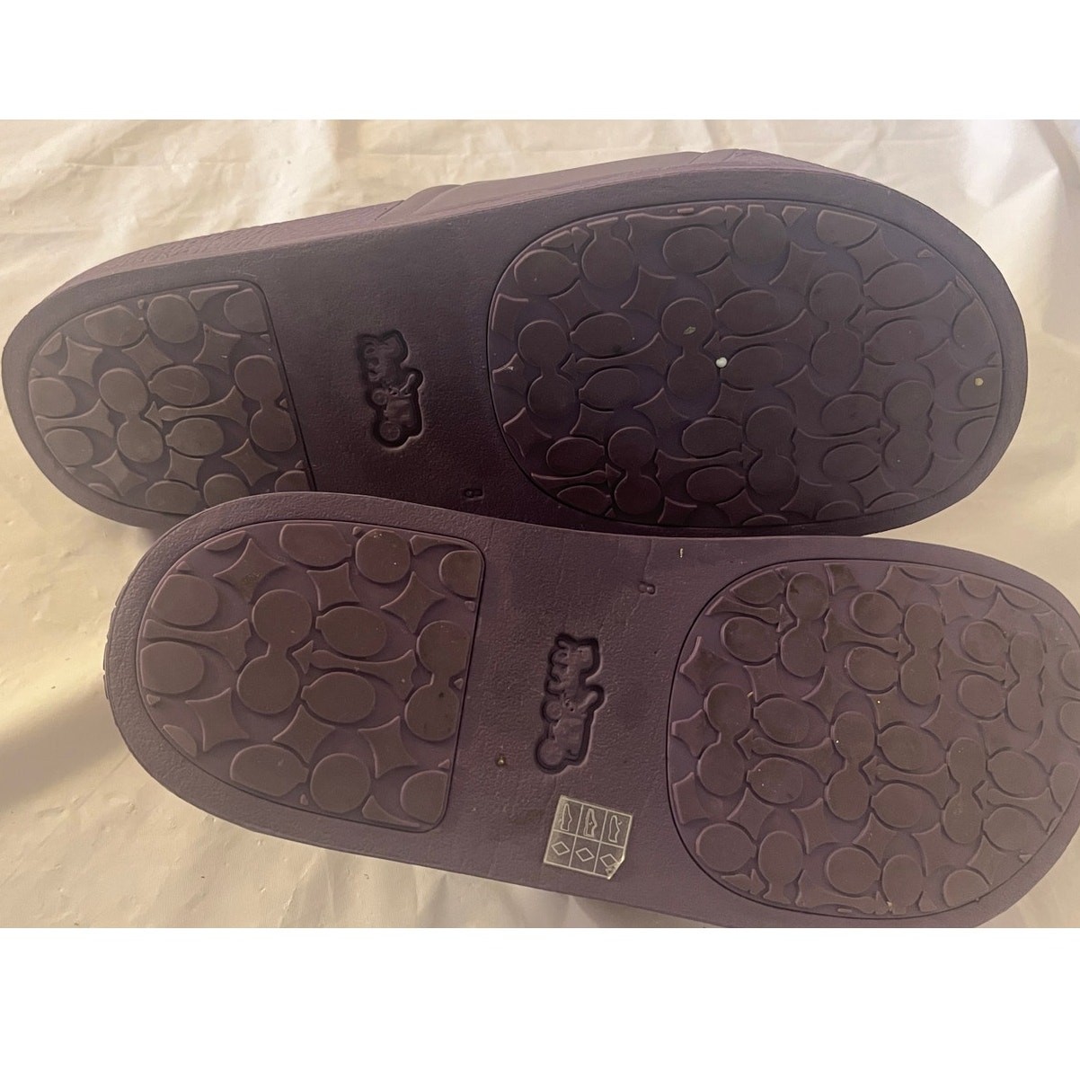 Coach Ulla rubber slide sandals purple Size: 8 Model C4416 thumbnail 4