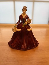Coalport Ladies of Fashion Merry Christmas 2005 Bone China Figurine